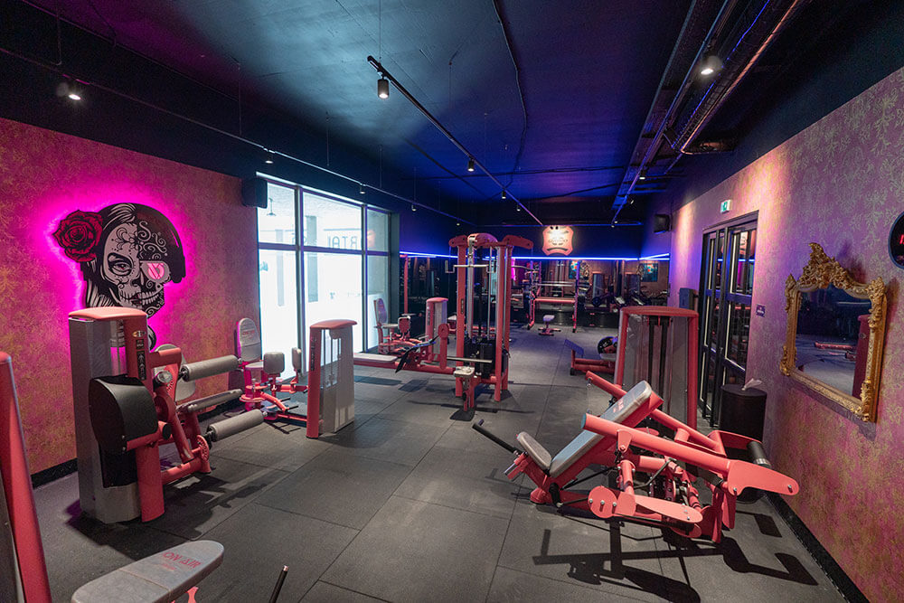 Salle-de-sport-coin-filles-Villenave-d'Ornon (1)