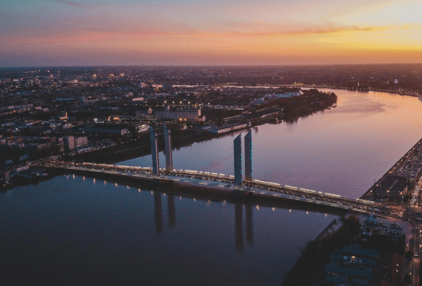 TRAVAUX PONT JACQUES CHABAN TRAVAUX BORDEAUX PONT CHABAN DELMAS