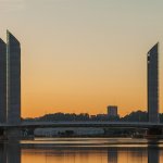Lever de soleil sur le pont Chaban-Delmas à Bordeaux, météo de la semaine du 21 au 27 septembre 2026